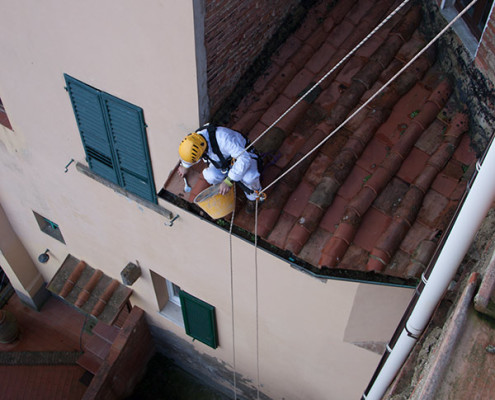 pulizia canale si gronda
