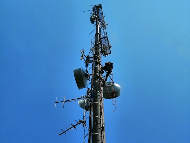 Telecomunicazioni operazioni in quota